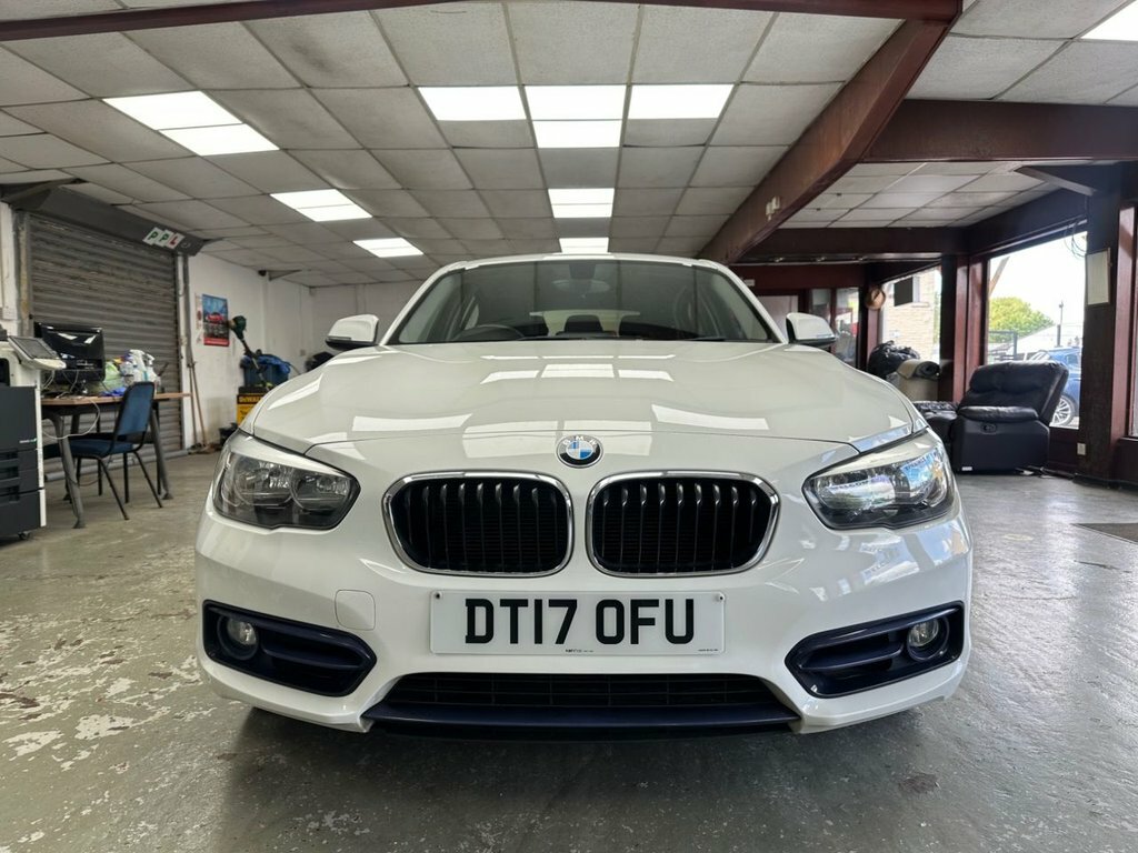 BMW 1 Series 2L Sport DT17OFU White #4