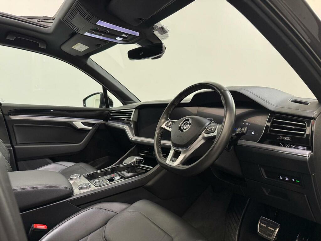 Volkswagen Touareg Suv 3.0 Tdi V6 Black Edition Tiptronic 4Motion Eur DG20ZSD Grey #4