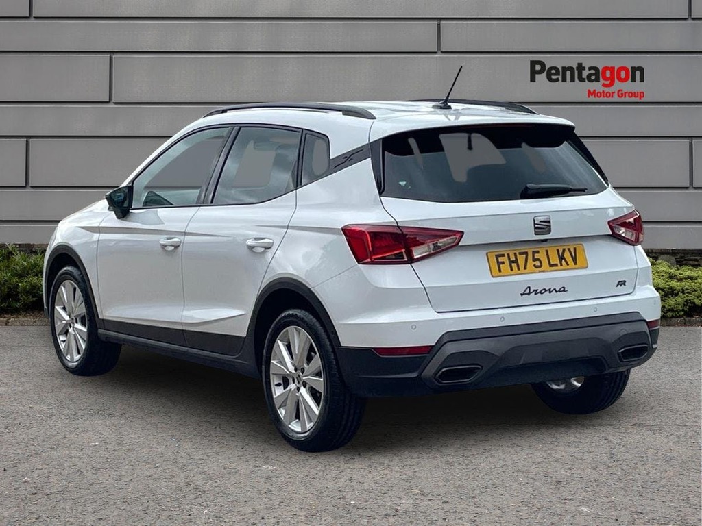 Seat Arona 1.0 Tsi Fr First Edition Suv Eur FH75LKV White #2