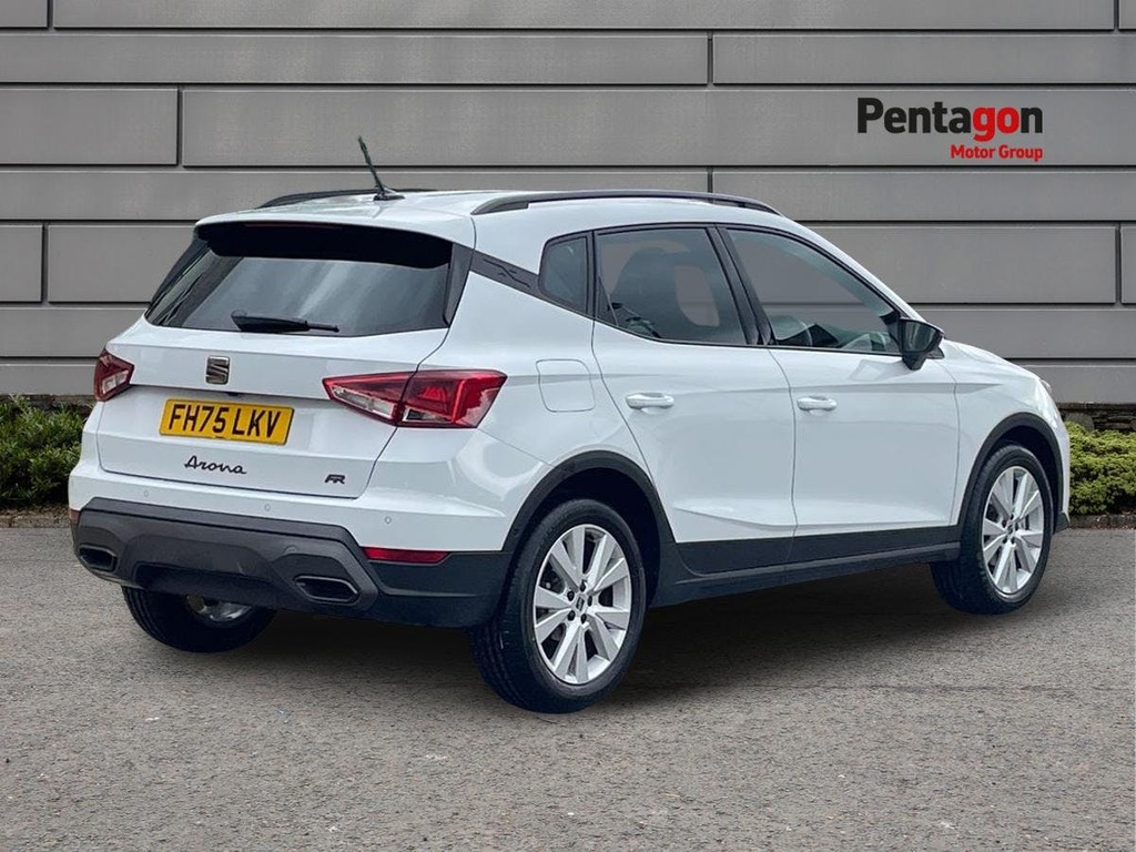 Seat Arona 1.0 Tsi Fr First Edition Suv Eur FH75LKV White #4