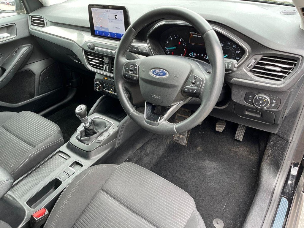 Ford Focus 1.0T Ecoboost Titanium Hatchback MA20BWP Black #5