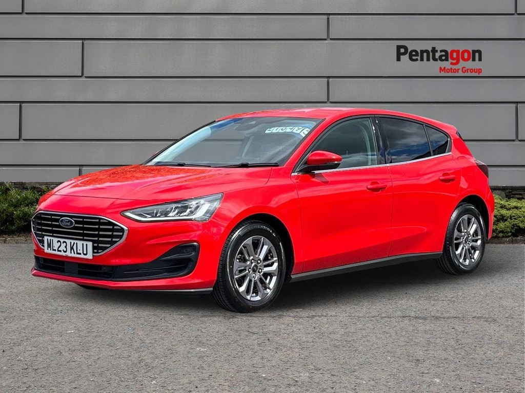 Ford Focus 1.0T Ecoboost Titanium Hatchback ML23KLU Red #3