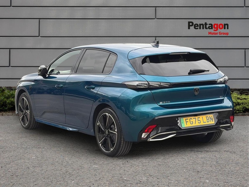 Peugeot 308 54Kwh Gt Hatchback 156 Ps FG75LBN Blue #2