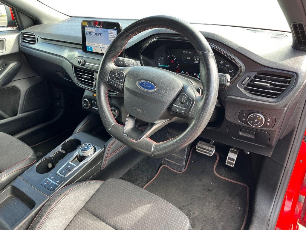Ford Focus 2.0 Ecoblue St Line X Estate Euro EA19ZSE Red #5