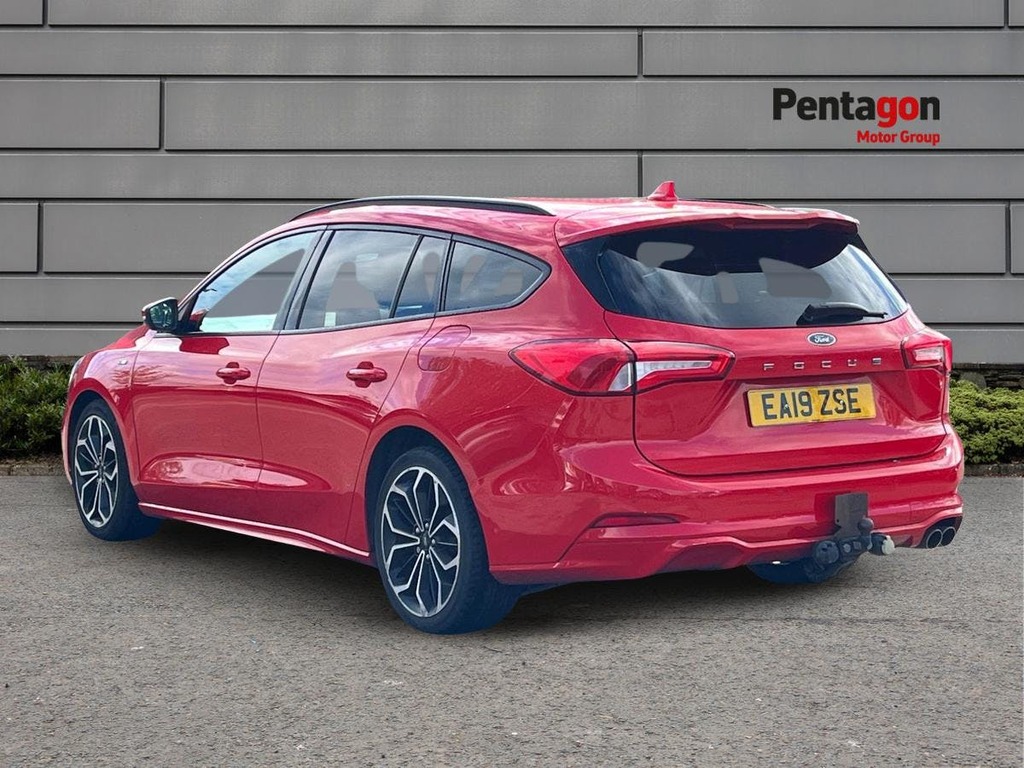 Ford Focus 2.0 Ecoblue St Line X Estate Euro EA19ZSE Red #2