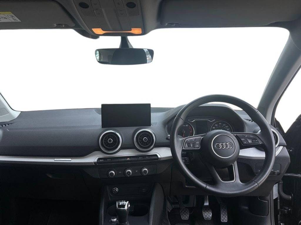 Audi Q2 1.0 Tfsi 30 Technik Suv Euro 6 FH22AEV Black #6