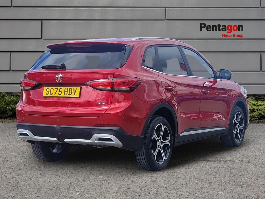 MG ZS 1.5 Se Suv Euro 6 Ss 115 Ps SC75HDV Red #4