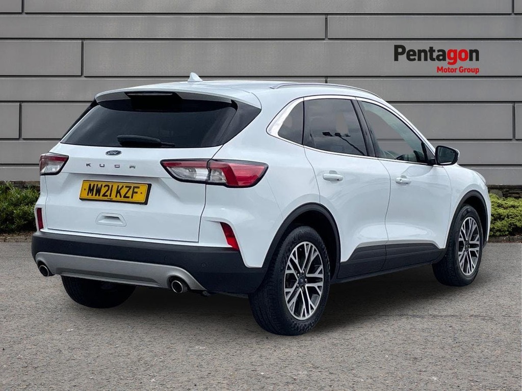 Ford Kuga 1.5T Ecoboost Titanium Suv 2Wd E MW21KZF White #4
