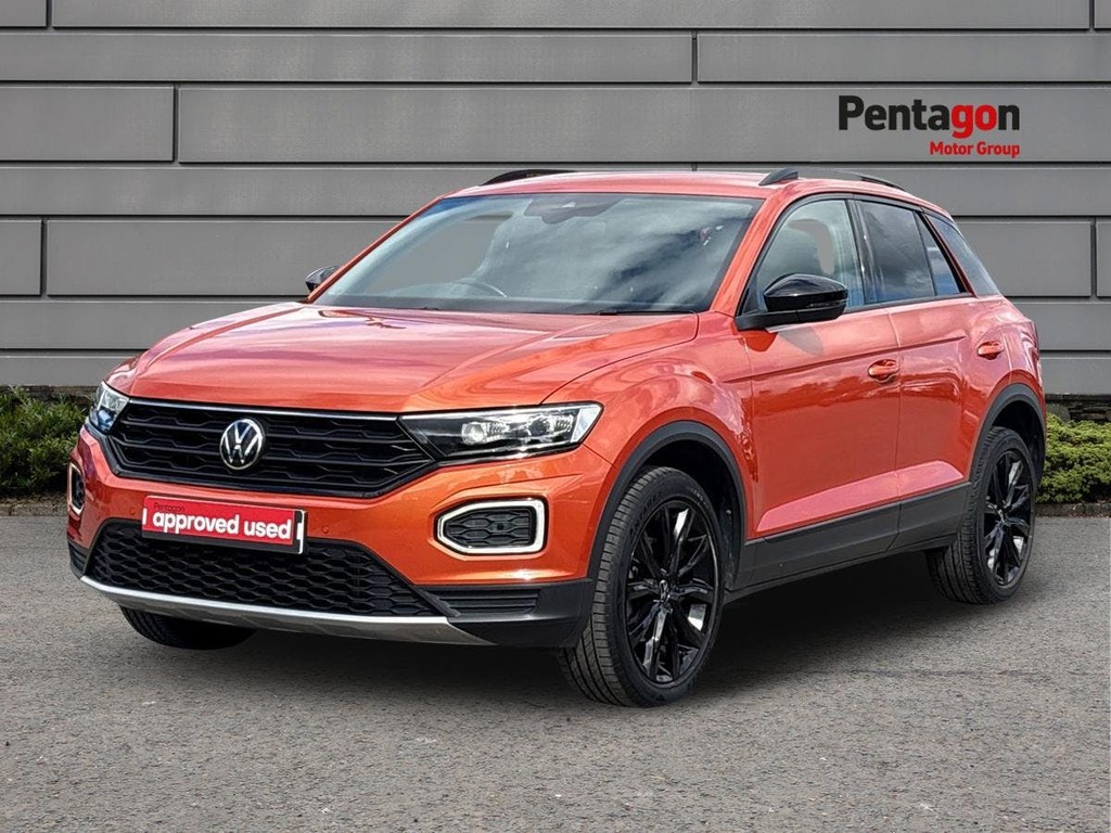 Volkswagen T-Roc 1.5 Tsi Evo Black Edition Suv Dsg Euro YB21TDC Orange #3