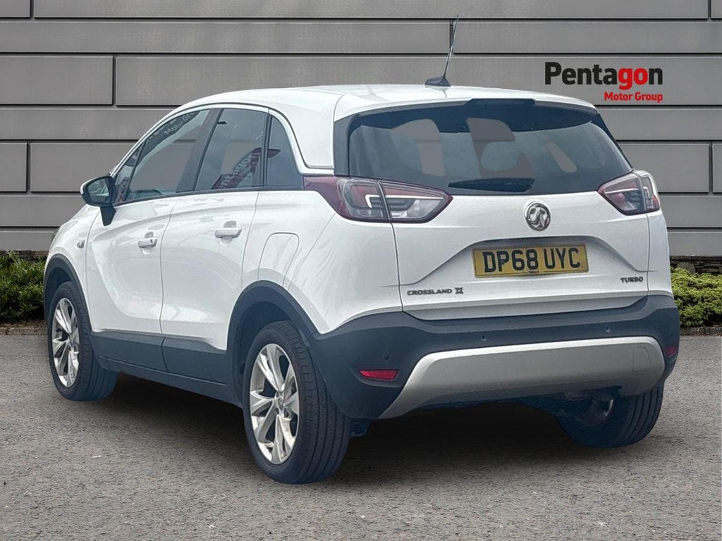 Vauxhall Crossland X 1.2 Turbo Gpf Tech Line Nav Suv DP68UYC White #2