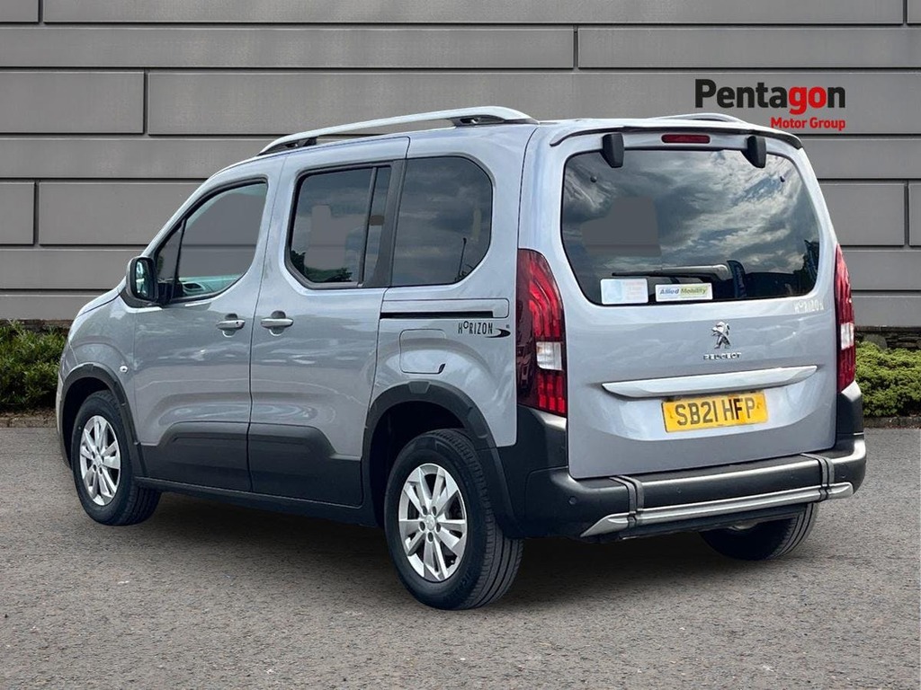 Peugeot Rifter 1.5 Bluehdi Allure Premium Standard Mpv SB21HFP Grey #2