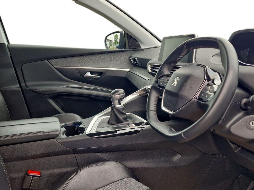 Peugeot 3008 1.5 Bluehdi Allure Suv Euro 6 S CY68DSX White #5