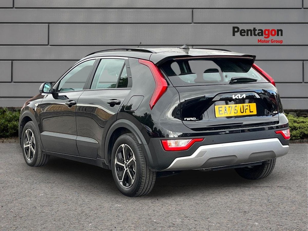 Kia Niro 1.6H Gdi 2 Suv Hybrid Dct Euro 6 Ss EA75UFL Black #2