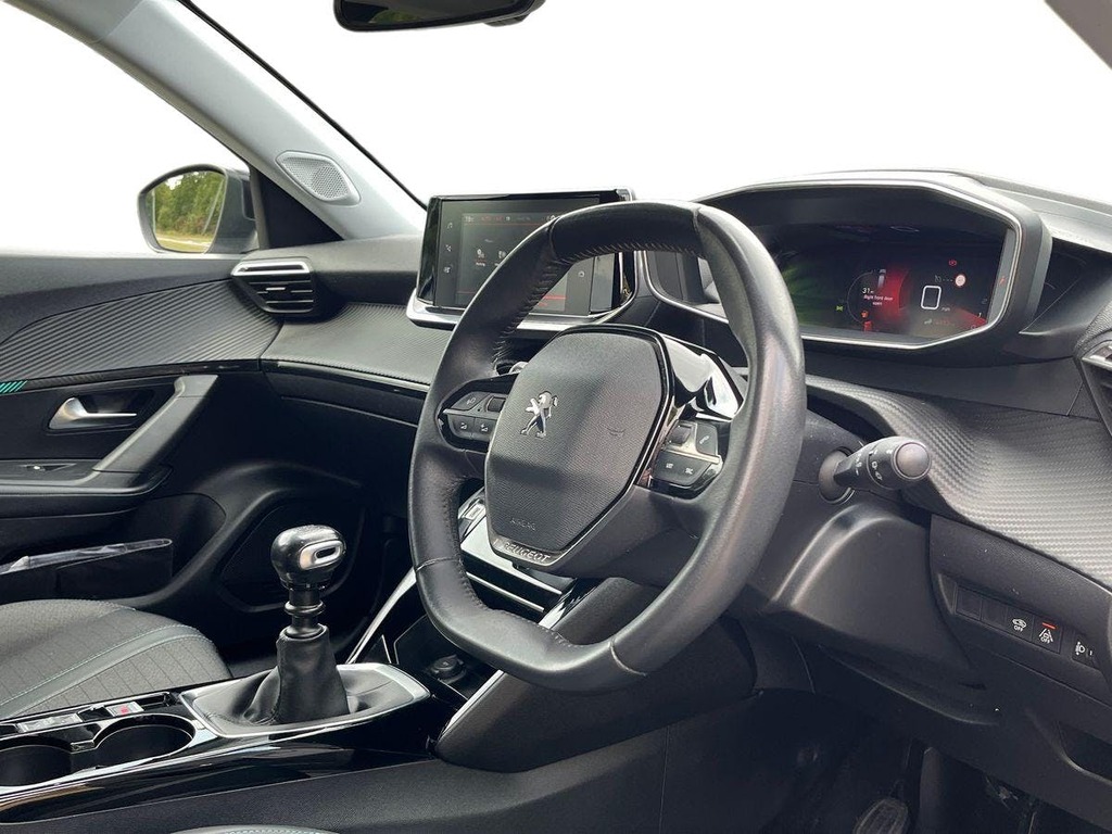 Peugeot 2008 1.2 Puretech Allure Premium Suv LD22CUJ Silver #5