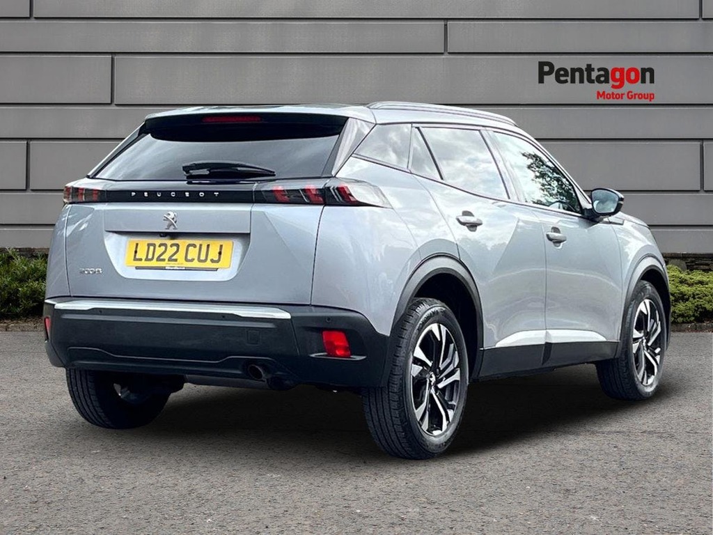Peugeot 2008 1.2 Puretech Allure Premium Suv LD22CUJ Silver #4