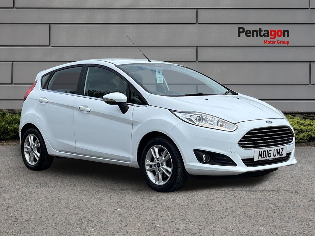 Ford Fiesta 1.25 Zetec Hatchback Euro 6 82 White