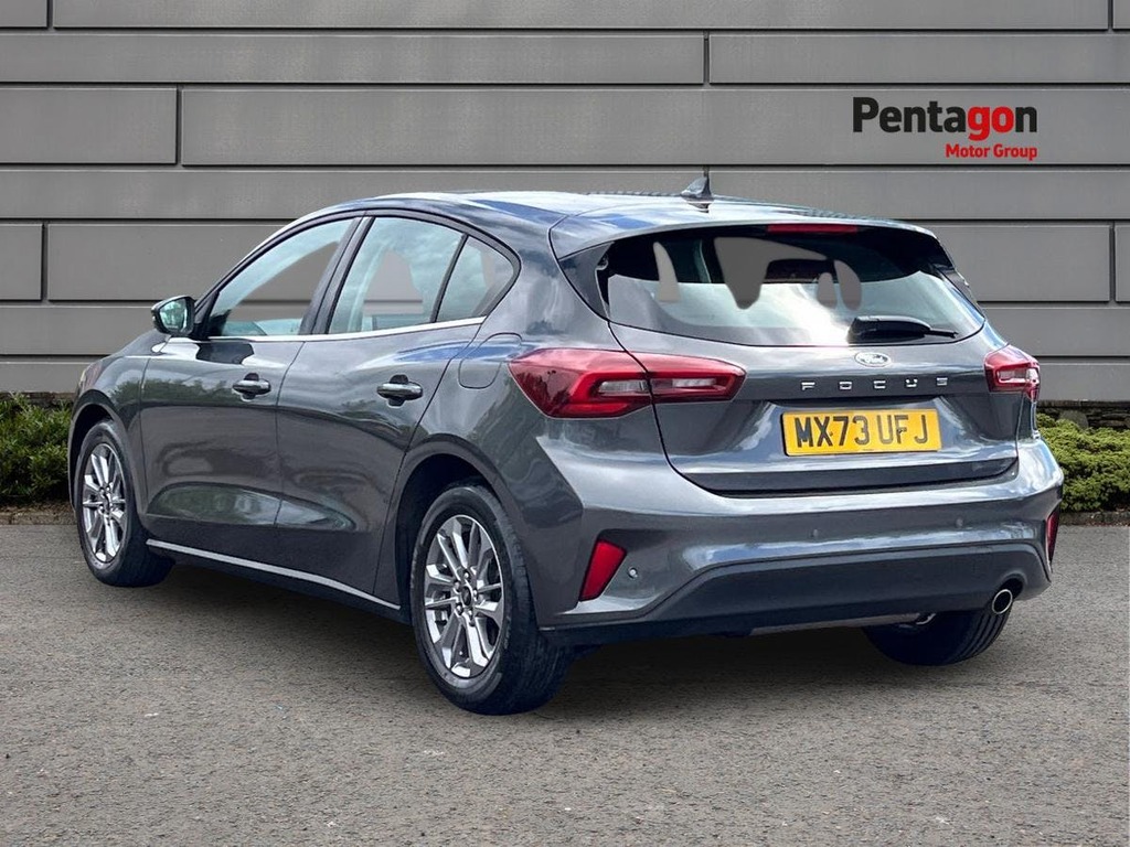 Ford Focus 1.0T Ecoboost Titanium Hatchback MX73UFJ Silver #2