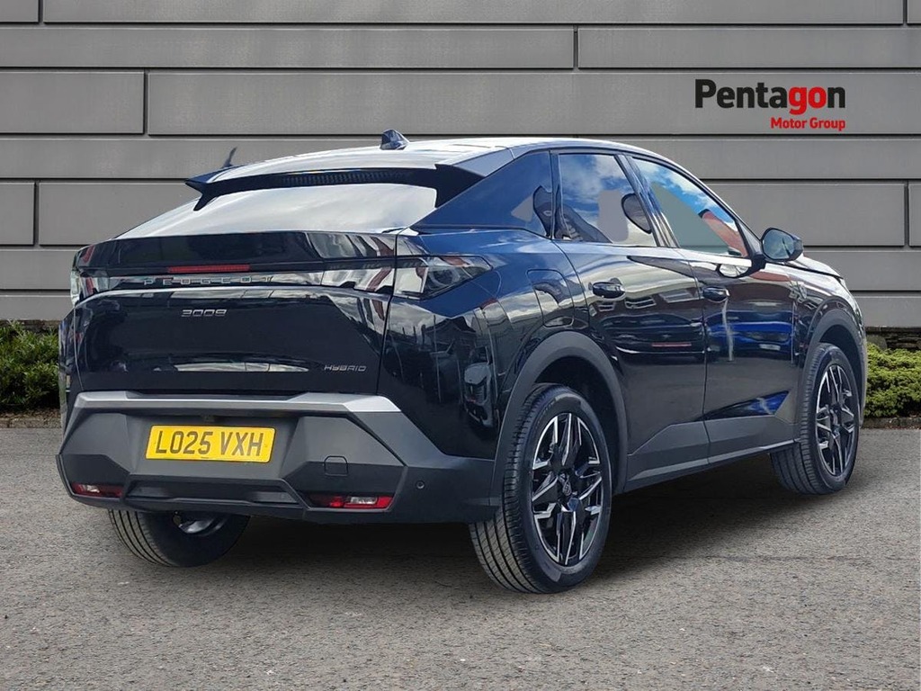 Peugeot 3008 1.2 Gt Suv Hybrid E Dsc6 Euro 6 Ss LO25VXH Black #4