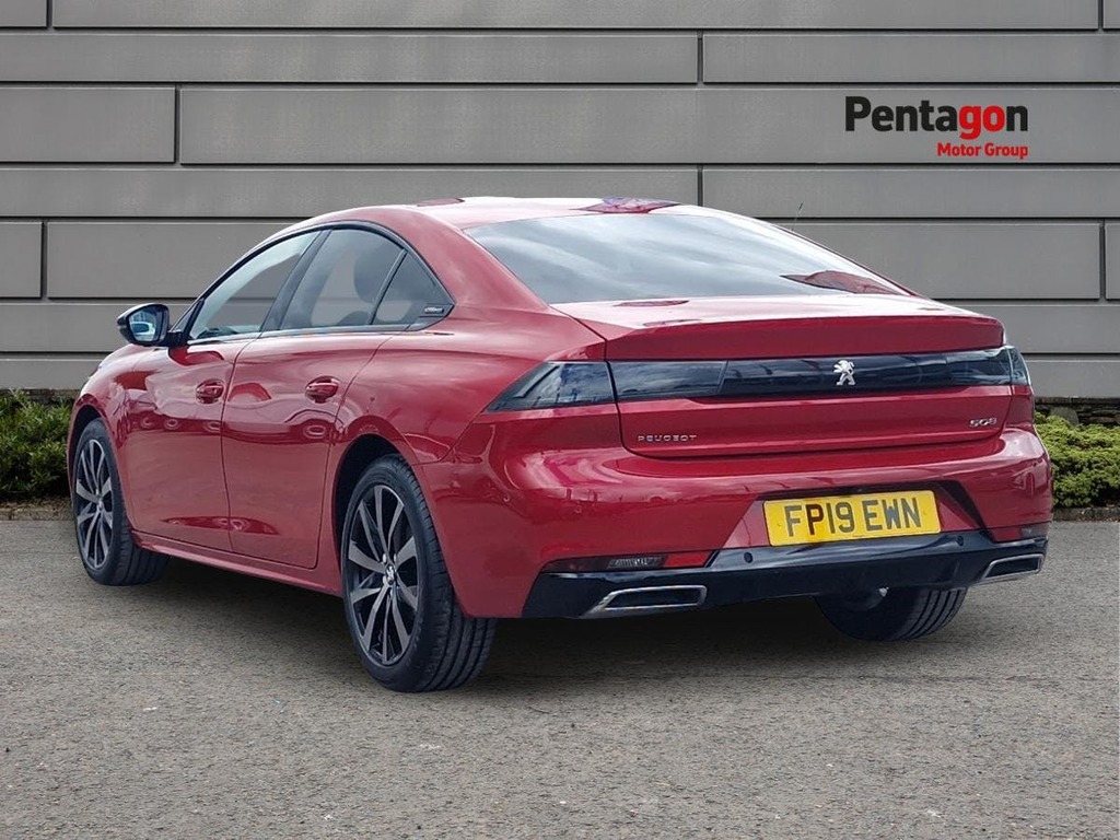 Peugeot 508 1.5 Bluehdi Gt Line Fastback Eur Red #2
