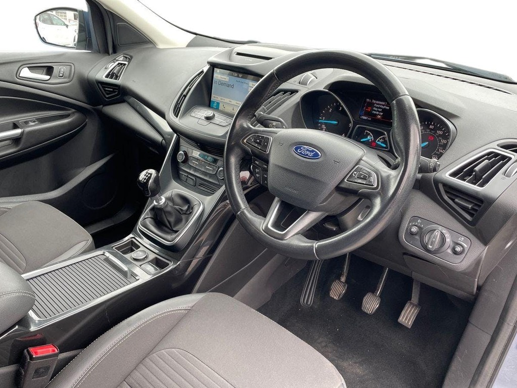 Ford Kuga 1.5 Tdci Titanium Suv Euro 6 S MK68RHE Blue #5