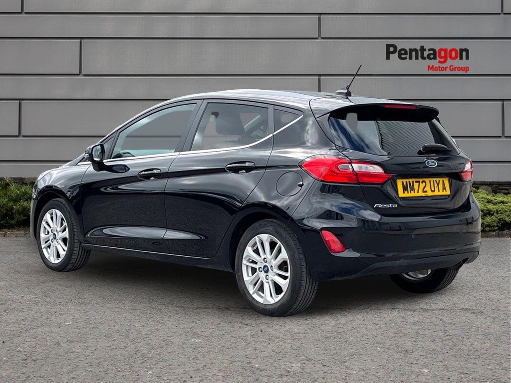 Ford Fiesta 1.0T Ecoboost Titanium Hatchback MM72UYA Black #2
