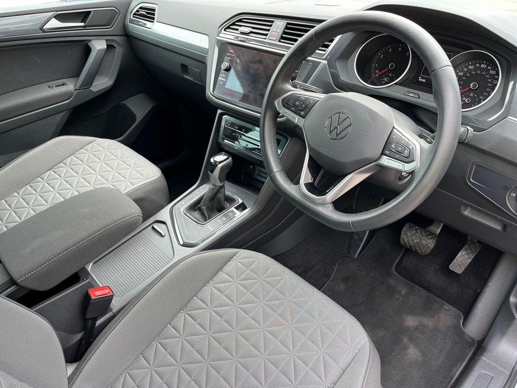 Volkswagen Tiguan 1.5 Tsi Life Suv Dsg Euro 6 Ss 150 BW21GWN Silver #5