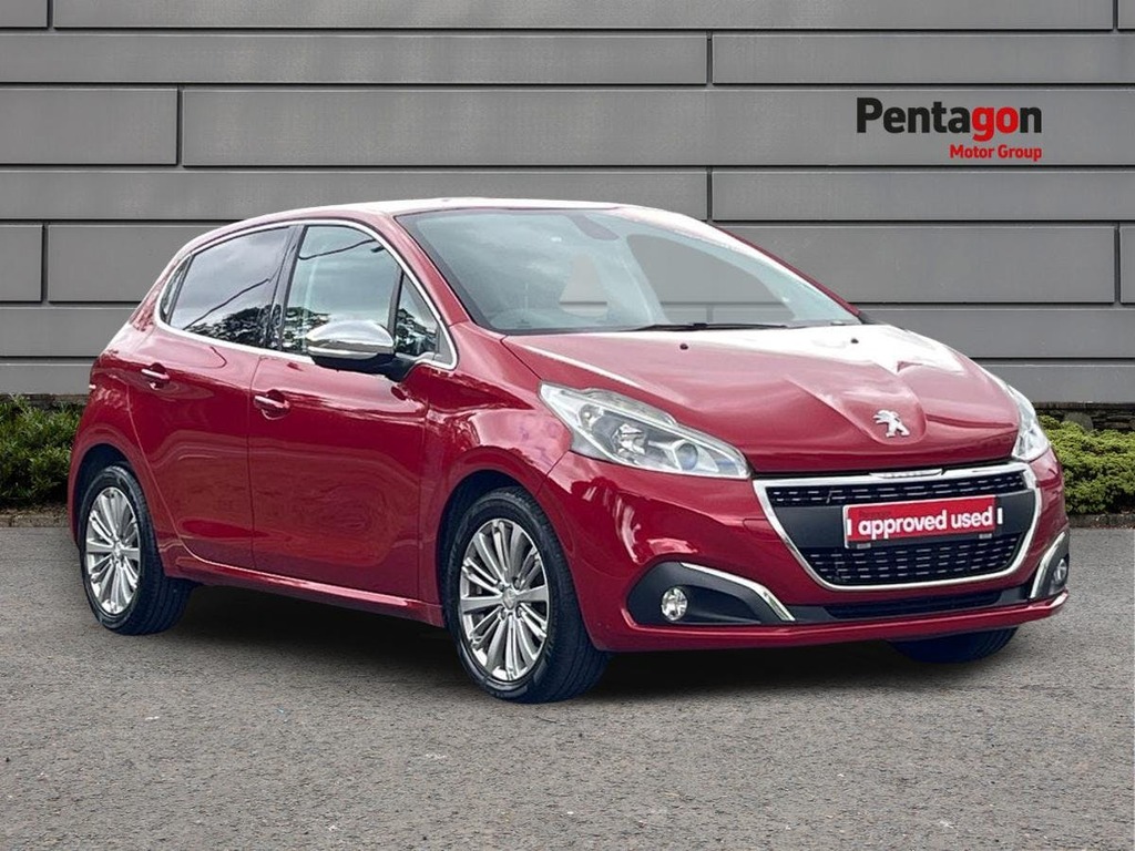 Peugeot 208 1.2 Puretech Allure Hatchback Eu Red