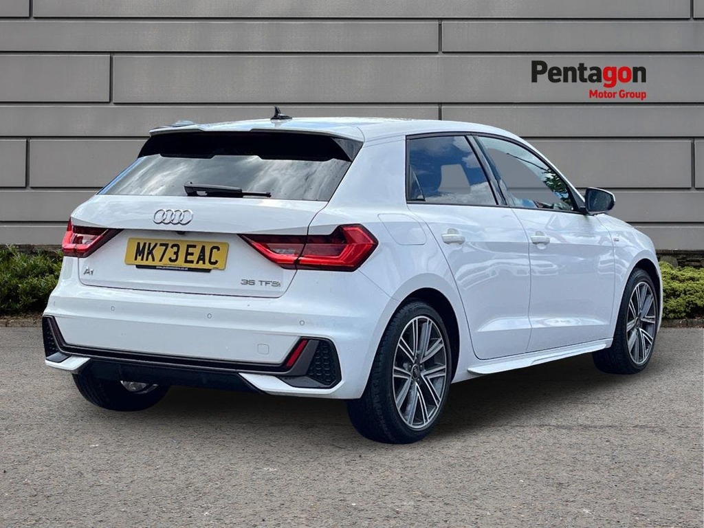 Audi A1 1.5 Tfsi 35 S Line Sportback S Tronic E MK73EAC White #4