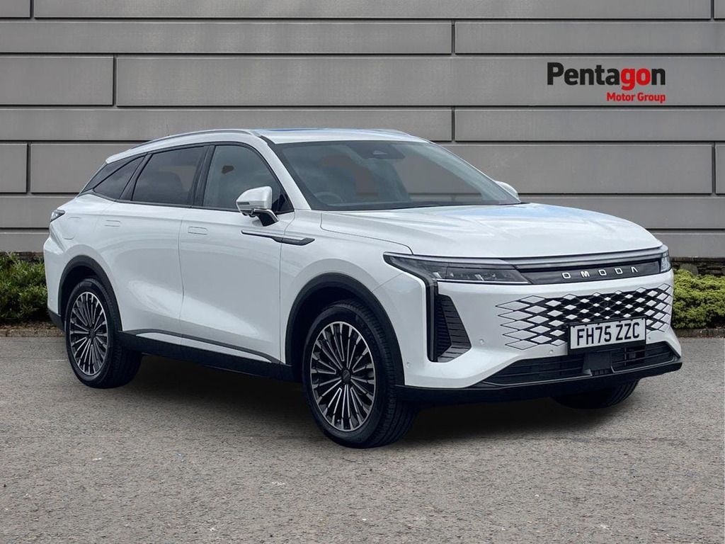 Omoda 9 1.5T Shs 34.46Kwh Noble Suv Plug In Hyb White