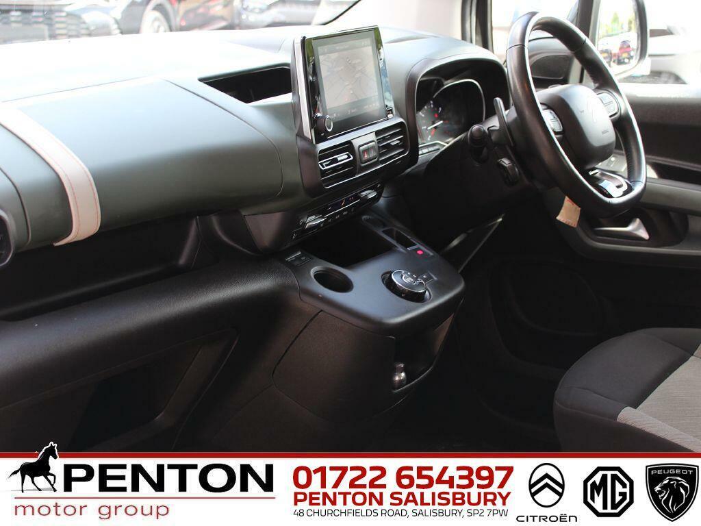 Citroen Berlingo 1.2 Puretech Flair Xtr M Mpv Eat Euro 6 Ss BD22NRU Orange #2