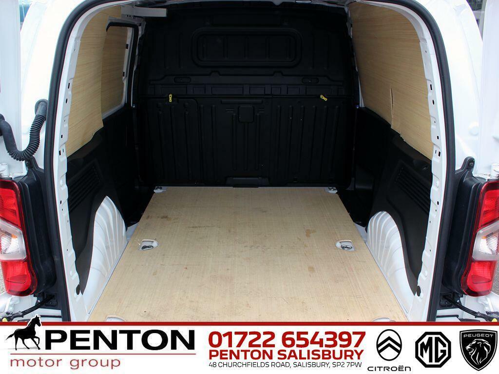 Peugeot Partner 1.5 Bluehdi 1000 Asphalt Standard Panel Van Swb Eu KS24OEN White #4
