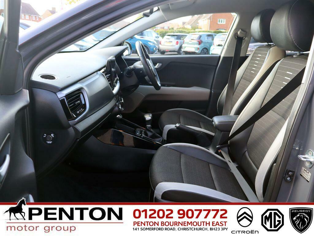 Kia Stonic 1.0 T-gdi Mhev Connect Dct Euro 6 Ss AV22MXK Grey #3