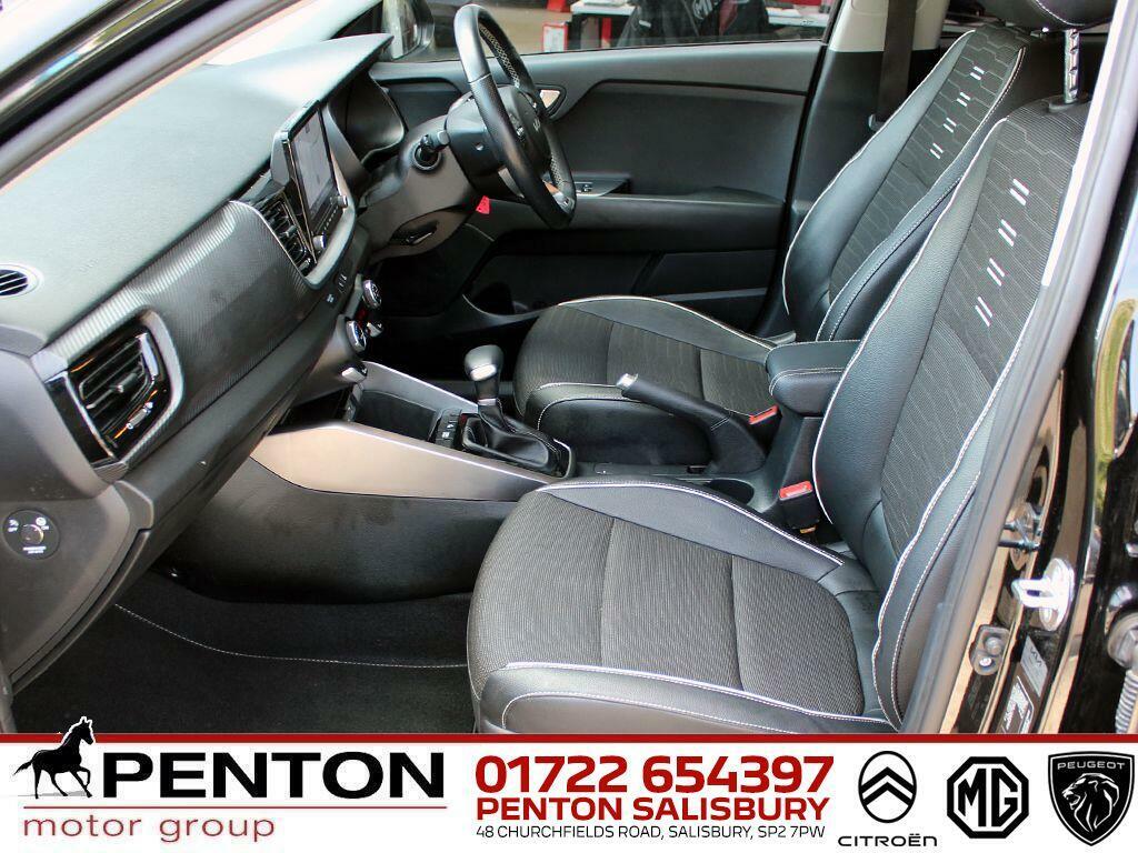 Kia Stonic 1.0 T-gdi Gt-line Dct Euro 6 Ss HY73MMU Black #2