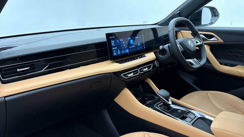 MG HS 1.5 T-gdi 24.7Kwh Trophy Euro 6 Ss LG25ODD Red #4