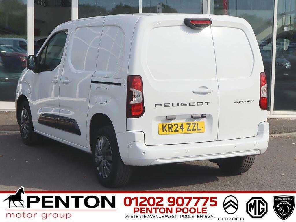 Peugeot Partner 1.5 Bluehdi 1000 Asphalt Standard Panel Van Swb Eu KR24ZZL White #4