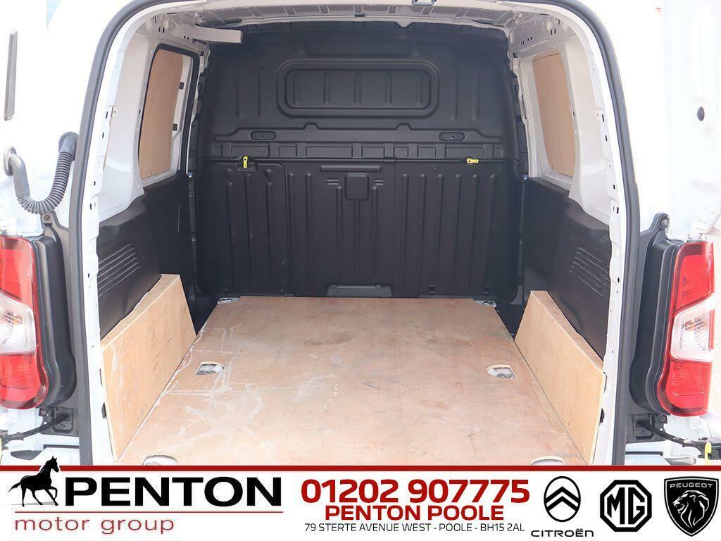 Peugeot Partner 1.5 Bluehdi 1000 Asphalt Standard Panel Van Swb Eu KR24ZZL White #6
