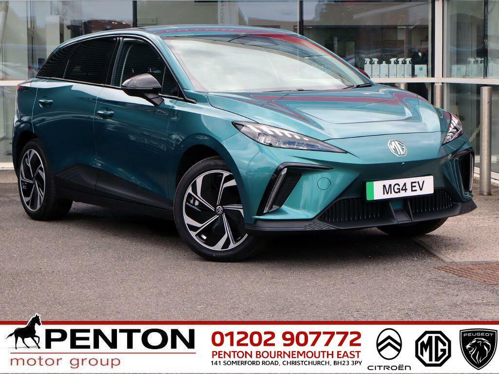 MG MG4 64Kwh Premium Long Range Green