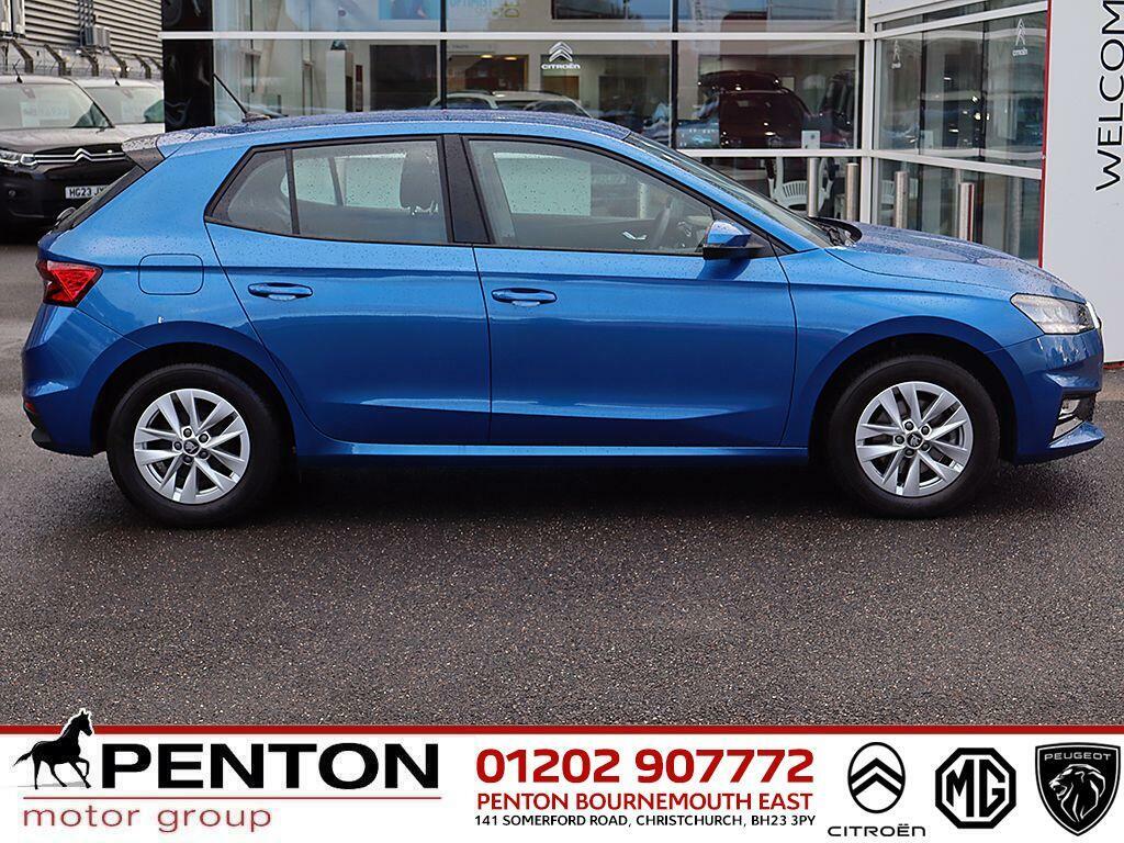 Skoda Fabia 1.0 Tsi Se Edition Dsg Euro 6 Ss MH74BVD Blue #4