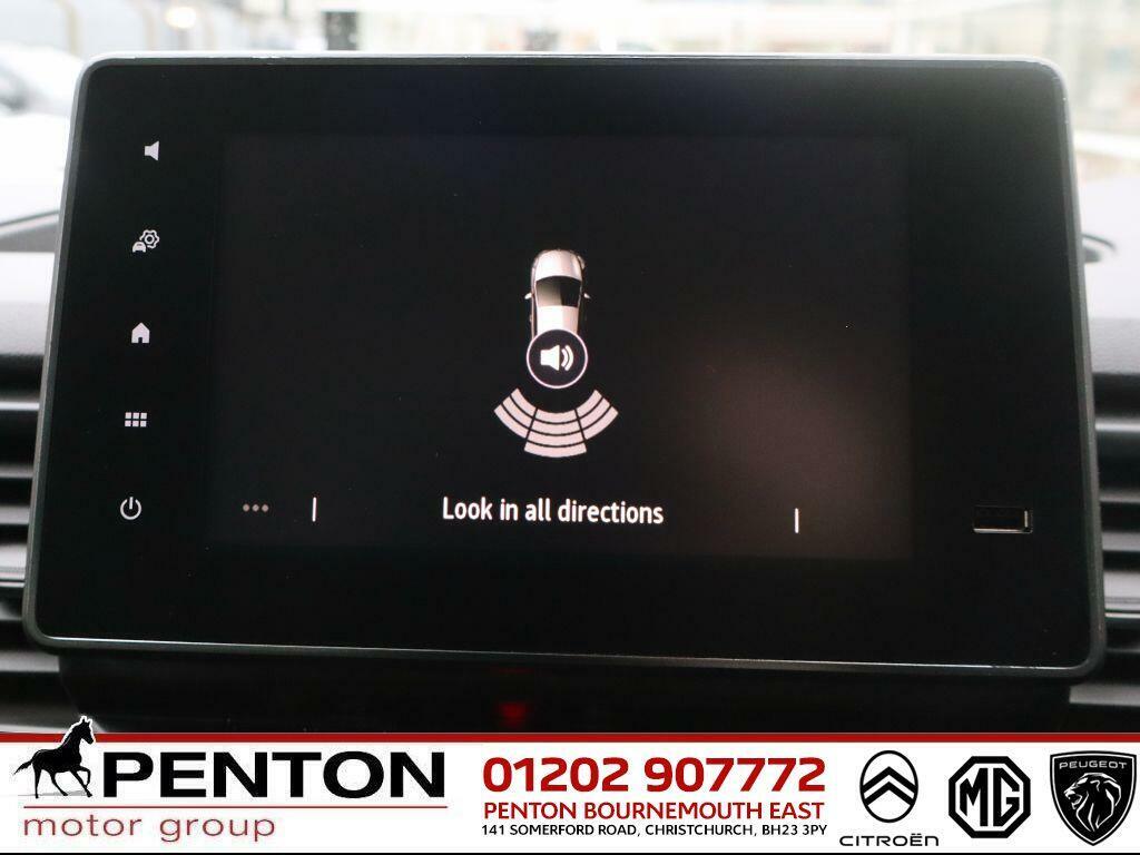 Renault Trafic 2.0 Dci Blue Ll30 Extra L2 H1 Euro 6 Ss HS24BKN White #6