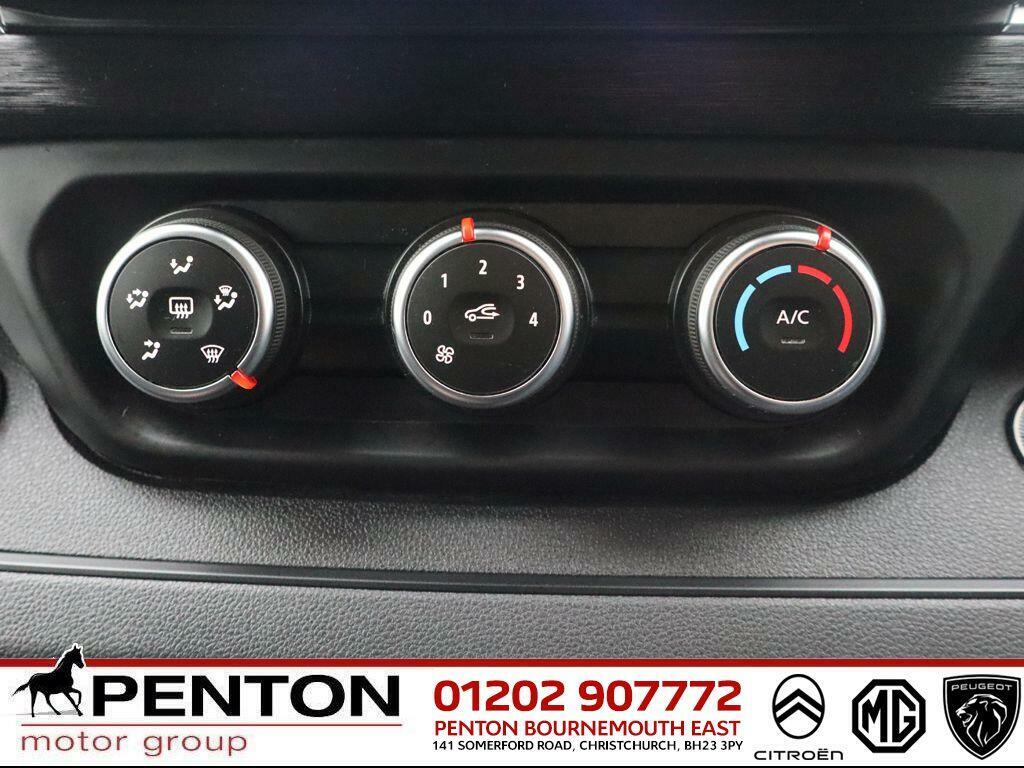 Renault Trafic 2.0 Dci Blue Ll30 Extra L2 H1 Euro 6 Ss HS24BKN White #5