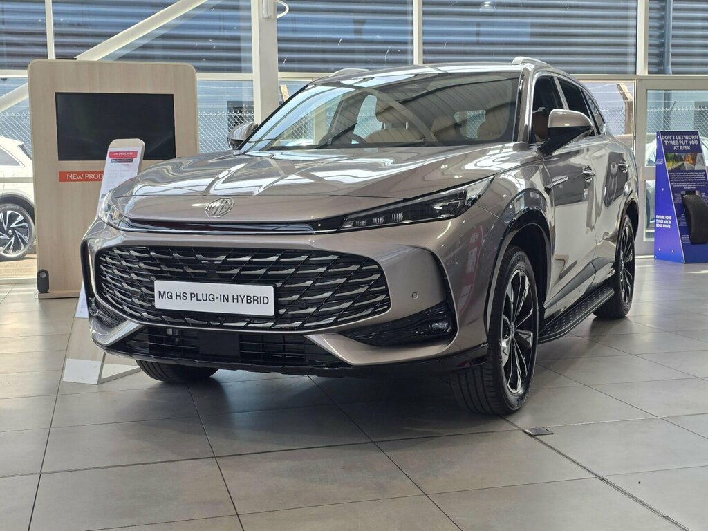 MG HS 1.5 T-gdi 24.7Kwh Trophy Euro 6 Ss Silver