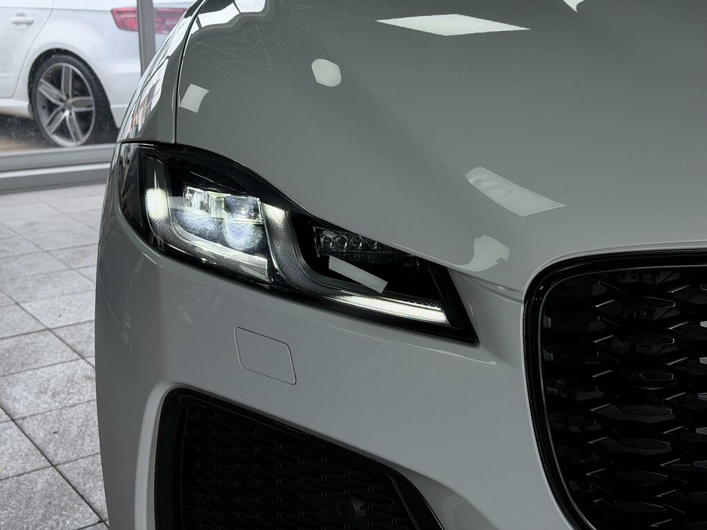 Jaguar F-Pace 2.0 D200 Mhev R-dynamic Black Awd Euro 6 Ss SY22YAX White #6