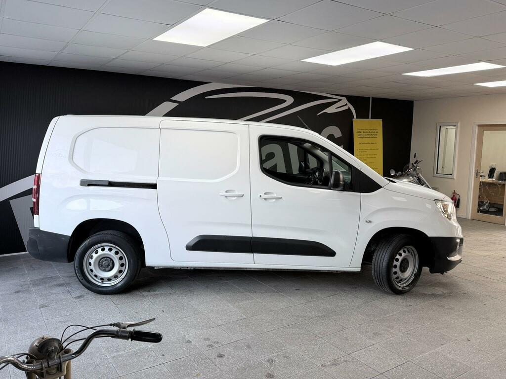 Vauxhall Combo 1.5 Turbo D 2300 Edition L2 H1 Euro 6 Ss 4 White #4