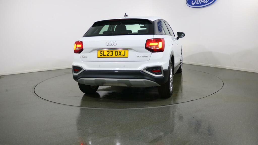 Audi Q2 30 Tfsi Sport SL23OXJ White #3