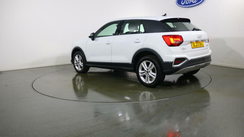 Audi Q2 30 Tfsi Sport SL23OXJ White #4