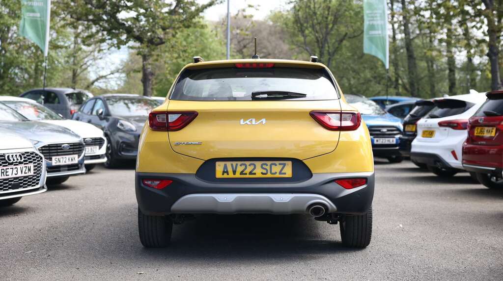 Kia Stonic 1.0T Gdi 99 2 Dct AV22SCZ Yellow #6