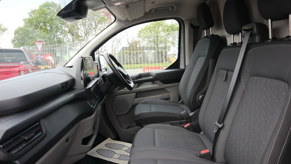 Ford Transit Custom 2.5 Phev 232Ps H1 Van Limited MT74SDO Grey #5