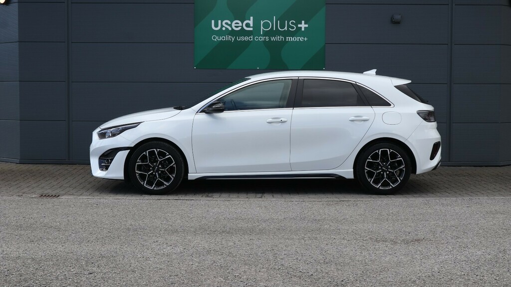 Kia Ceed 1.5T Gdi Isg Gt-line RO23LGK White #3