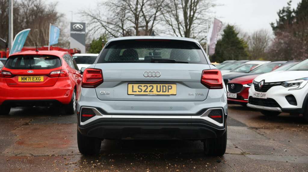 Audi Q2 35 Tfsi S Line S Tronic LS22UDP Grey #6
