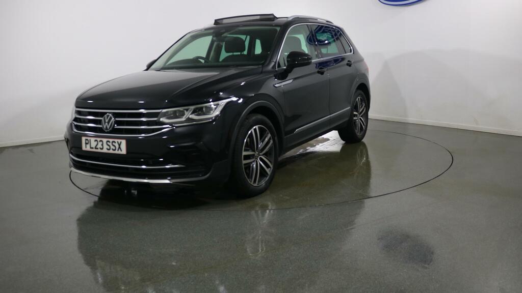 Volkswagen Tiguan 1.5 Tsi 150 Elegance Dsg PL23SSX Black #6